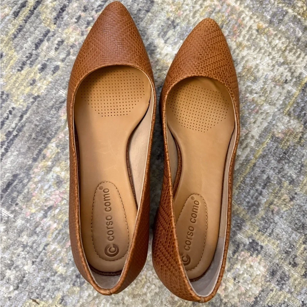 Corso Como leather camel Women's Pumps with block heel - Picture 3 of 9